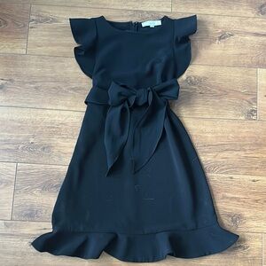 Elegant Black Dress with Bow